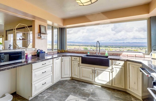 Lapoint House | Family-Friendly Utah Home: Deck, Mountain Views!
