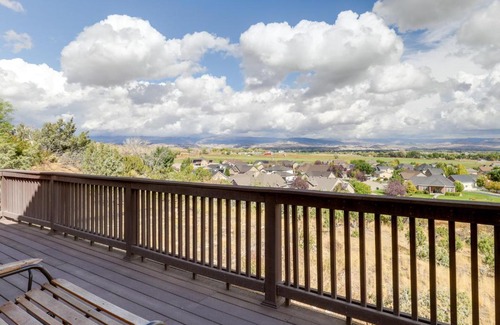 Lapoint House | Family-Friendly Utah Home Deck, Mountain Views!