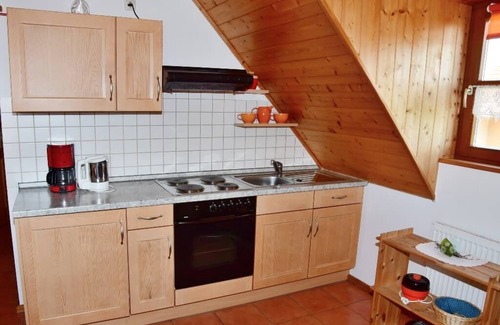 Pullenreuth Apartment | Family-friendly vacation home with 2 separate apartments. Bedrooms