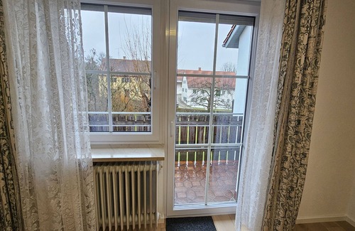 Furstenfeldbruck District Apartment | "Family-friendly vacation apartment in Moorenweis with comfort and nature!"