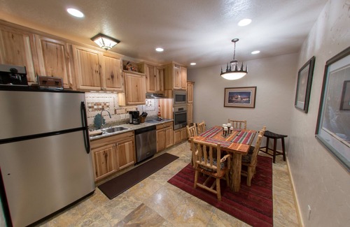 Nemo Cabin | Family-Friendly, Very Private, Trout Pond, Hot Tub, 40 Acres In National Forest