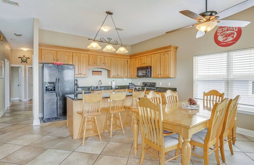 Crawfordville House | Family-Friendly Waterfront Oasis: 7 Miles to Beach