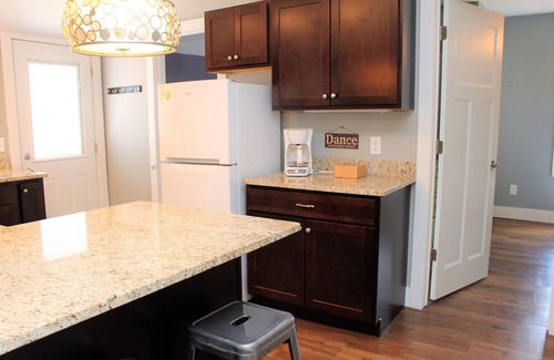 South Haven Apartment | Family friendly walk to the beach and town.