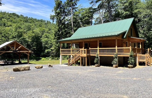 Portland Mills Cabin | Family Friendly Waterfront Log Cabin on on the Wild & Scenic Clarion River