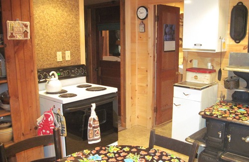 Fryeburg Cabin | Family friendly waterside cabin