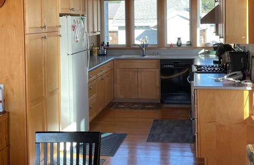 Elk House | Family Friendly, White Water Ocean Views