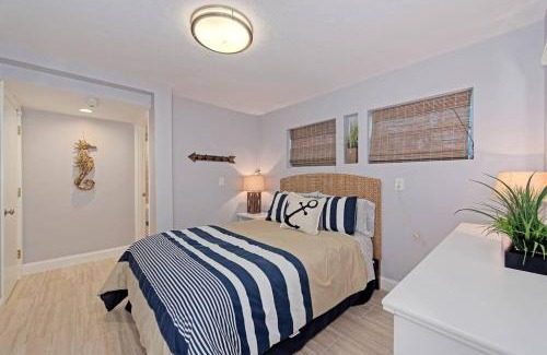 Bay Isle House | Family friendly with large pool