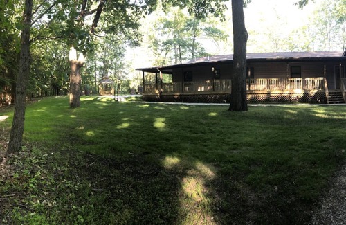 Standish House | Family Fun! 5BR Home. Casino, Golf, Tubing, Pond!