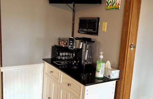 Lily House | Family-Fun Escape w/Pool, Game Room, Firepit + Baby Gear