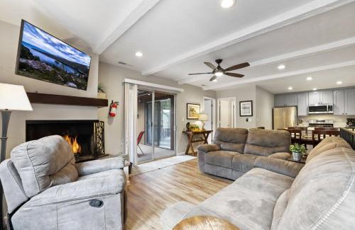Zephyr Cove House | Family Fun Getaway - 3 Story Condo
