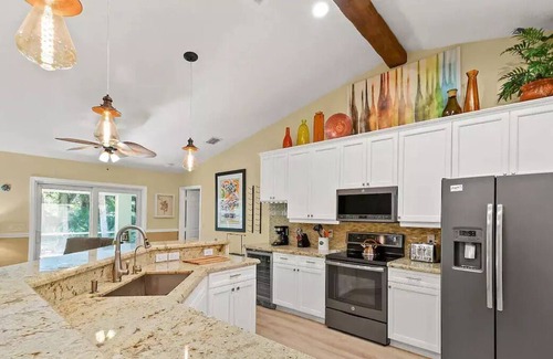 Jupiter Farms House | Family fun in Jungle Paradise! Sleeps 8& By beachn
