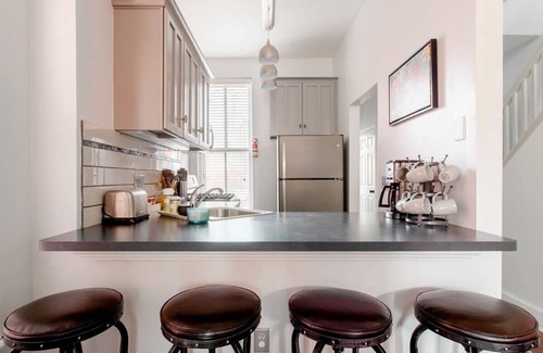 Lafayette Square House | Family Fun in Lafayette Square/ABODEbucks