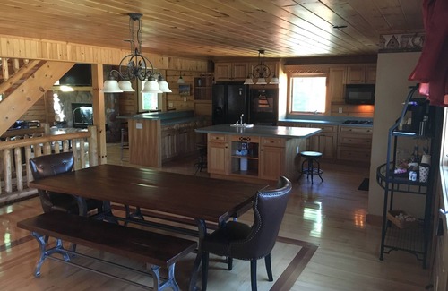 Marshall House | Family Fun In Paradise! Mill Creek Lodge