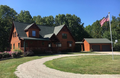 Marshall House | Family Fun In Paradise! Mill Creek Lodge
