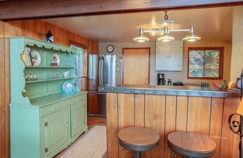 Sagle House | Family Fun Lake Cabin With Hot Tub and Private Dock