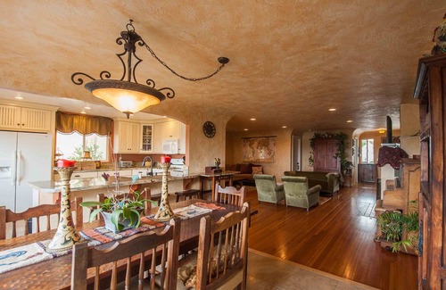 Bay Park House | Family Fun! Mission Bay view! 4bed/3 bath home