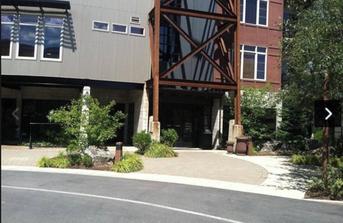 Kellogg Condo | 🏄‍♂️🥾 Family Fun * Murphy Bunkbeds * Silver Mtn 🚵❄️