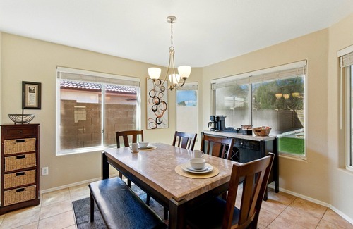 Centerra House | Family Fun & Relaxation - Goodyear Getaway near golf, spring training, stadium