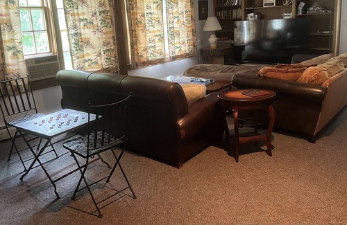 Freedom Other | Family fun retreat in an antique farmhouse nestled in the white mountains.