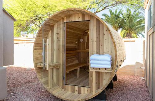 Tucson House | Family Fun Vacation, Heated Pool, Gameroom, Sauna