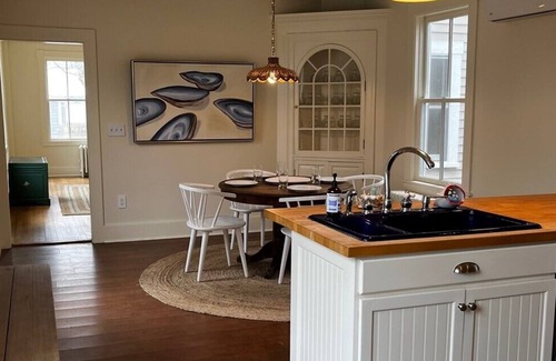 Peaks Island House | Family Gathering Spot