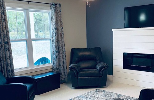 Hatfield Cottage | Family Get-Away, Sleeps 12, Direct ATV Access