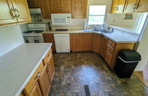Goreville House | Family Getaway at lake of Egypt!