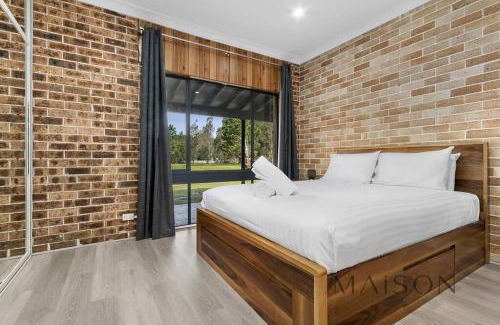 Salt Ash House | Family Getaway in Salt Ash