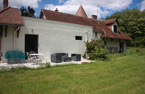Pruniers-en-Sologne House | Family gîte in the countryside, near Beauval Zoo and the Loire castles!