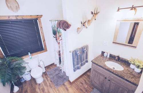 Clay Center Cabin | Family/Group sized area 4000 sq ' with large entertaining room with fireplace!