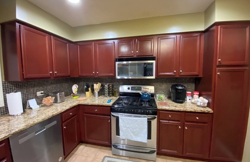 Irving Park House | Family, Groups - Convenient to Wrigley, Loop, Airport - Spacious 2200 Sq Ft
