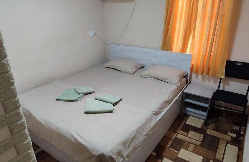 Nukus House | Family Guest house - Friends-J
