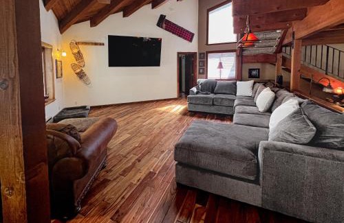 Graeagle House | Family Haven in Graeagle CA w/King Bed Suite