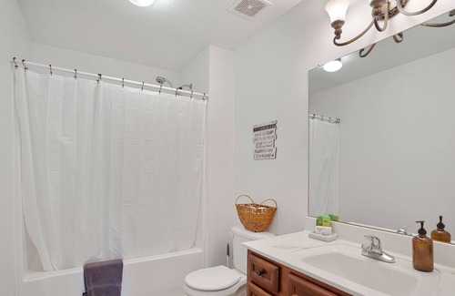 Clarksville House | Family Haven: Inviting 3 Bedroom, 2 Bathroom Home with a Safe Fenced Backyard