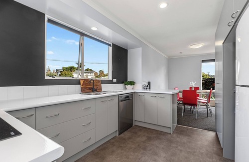 Waipu House | Family Haven - Waipu Holiday Home