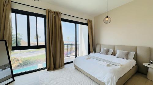 Mina Al Arab Villa | Family Heaven - Private Villa - Private Community Beach - Brand New - Playstation and Games - Close to the Casino being built