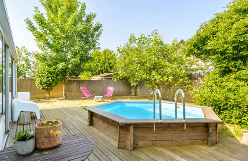 La Chapelle-sur-Erdre House | Family home with pool