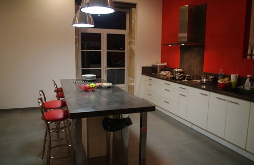 Quincie-en-Beaujolais House | Family house in the heart of the vineyards "lupins"