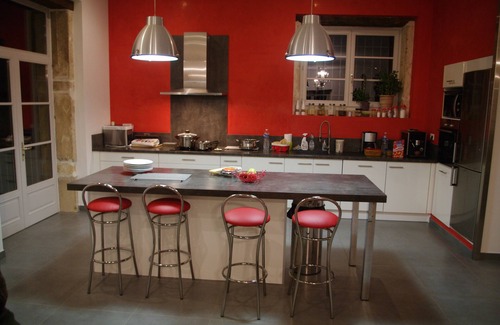 Quincie-en-Beaujolais House | Family house in the heart of the vineyards "lupins"