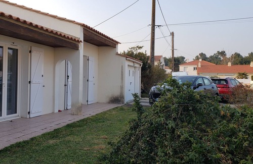 Saint-Hilaire-de-Riez House | Family house with garden not overlooked 2 km from the beach