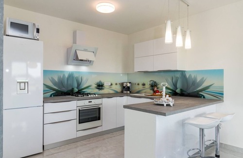 Grandici House | Family holiday house with private pool and playground