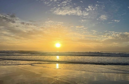 North Coast House | Family Holiday Resort by the Best Beach in NSW with Swimming Pools, Tennis Court