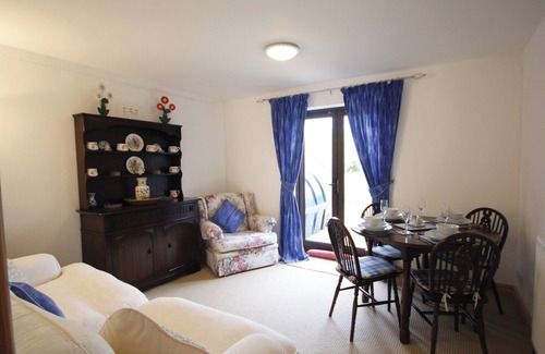 Stanfield Cottage | Family holidays are so much more than a postcard home.