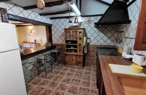 Parada de Bouro Cottage | Family holidays in Gerês