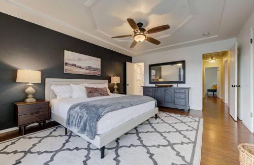 Edmond House | Family Home 5 Beds 3 Baths By Oc