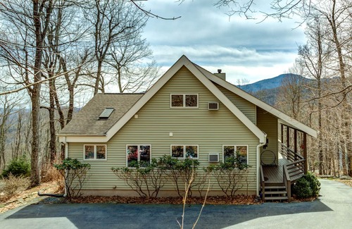 Seven Devils House | Family Home, Amazing View of Mtns - .5 mile from Snow Tubing