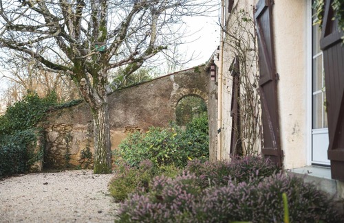 Moutiers-sur-le-Lay House | Family home by the river, peace and quiet guaranteed!