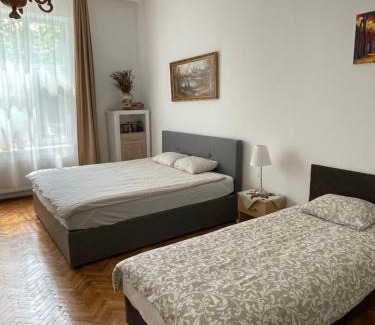 Istvanmezo Apartment | Family Home