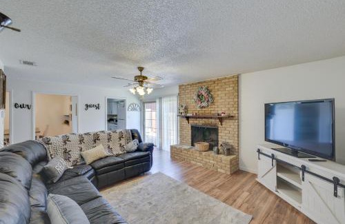 Fort Worth House | Family Home in Fort Worth Pets Welcome!
