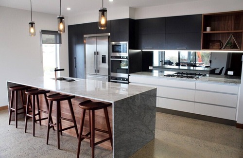 Tiatukia House | Family home in Haigh